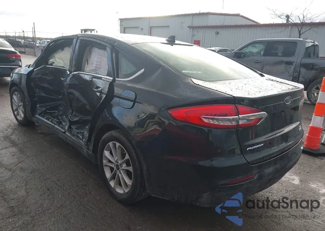 3FA6P0HD1LR259541: 44104828