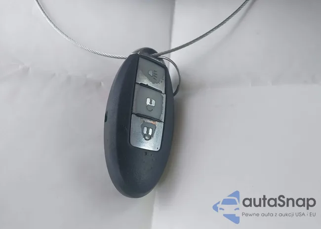 1N6AA1EK4JN511956: 44104834