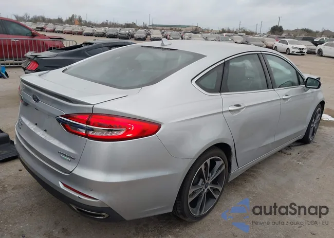 3FA6P0K94KR260007: 44104839