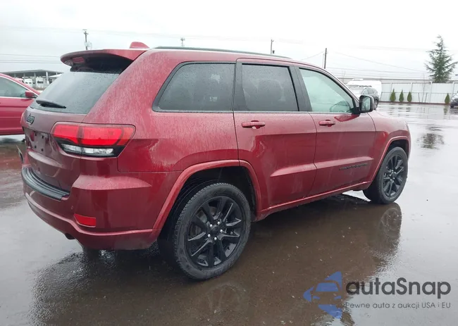 1C4RJEAG4JC391697: 44104853