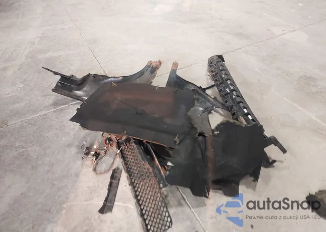 1C4PJLDB3KD302290: 44104861