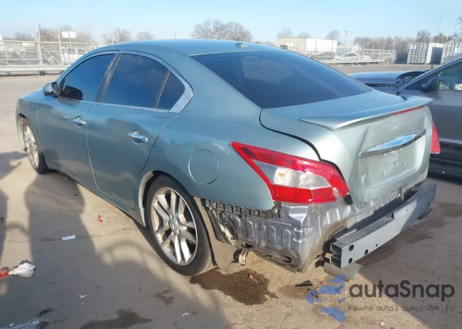 1N4AA5AP6BC864665: 44104890