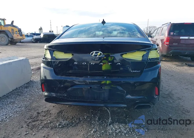 5NPE34AF5JH723547: 44104909