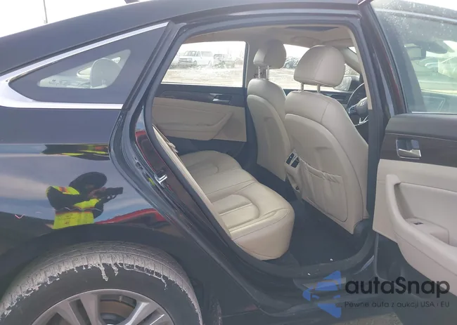 5NPE34AF5JH723547: 44104909