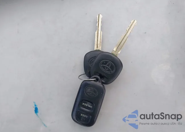 1NXBR32E88Z945514: 44104918