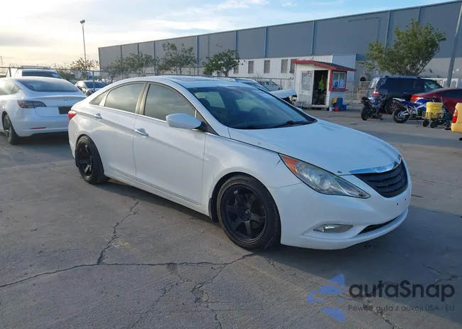 5NPEC4AC1BH150802: 44104924