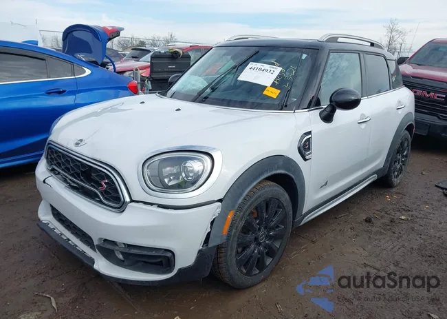 WMZYT5C31J3D82328: 44104932