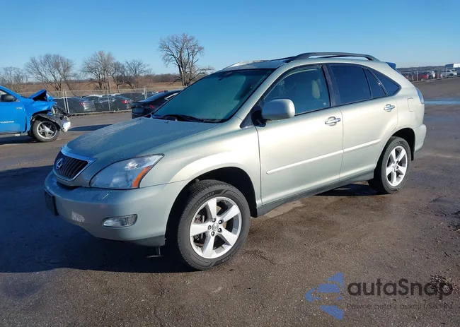 2T2HK31U58C048090: 44104967