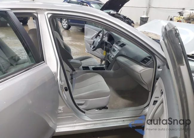 4T1BE46K79U290653: 44104982