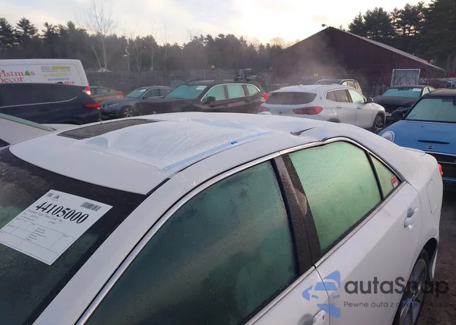 4T1BF1FK9CU627875: 44105000