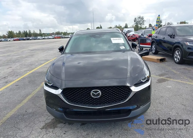 3MVDMBCMXSM804997: 44105041