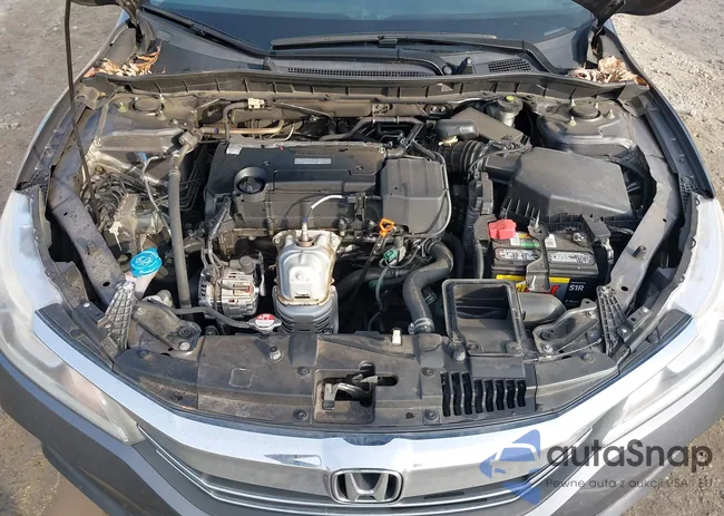 1HGCR2F37GA174072: 44105099