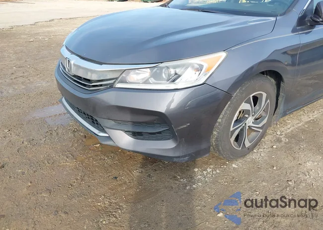 1HGCR2F37GA174072: 44105099