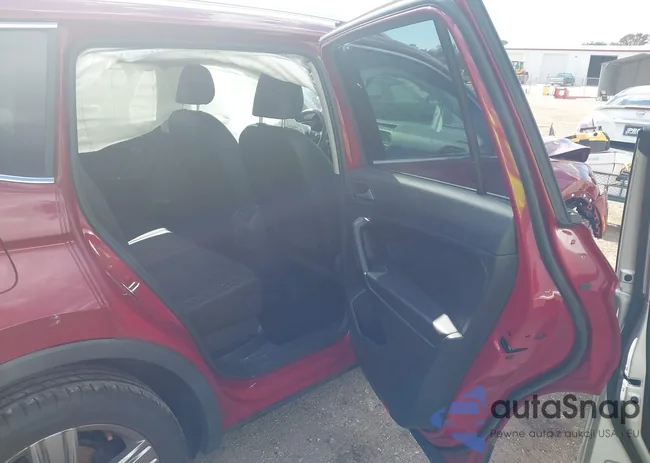 3VV2B7AX1LM111649: 44105100