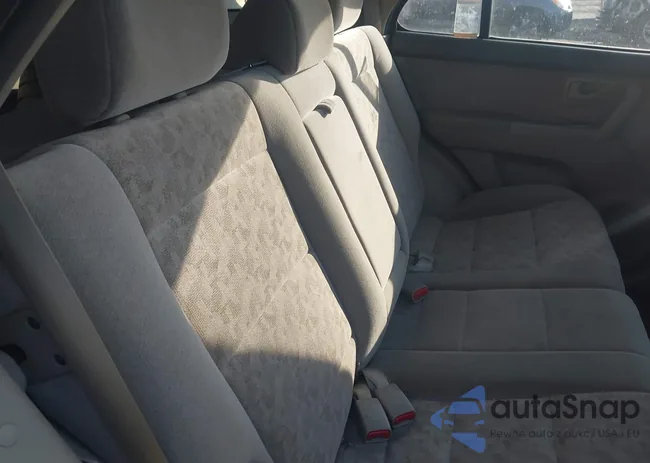 KNDJC736575683914: 44105103