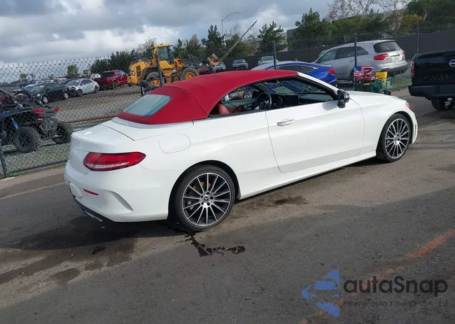 W1KWK8DB1NG110669: 44105105