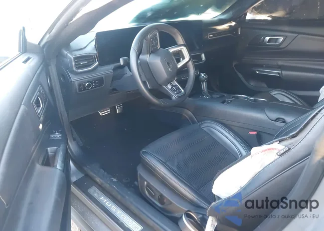 1FA6P8TH4R5100968: 44105120