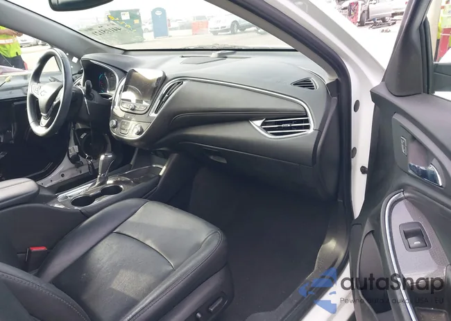 1G1ZE5ST2HF269762: 44105121