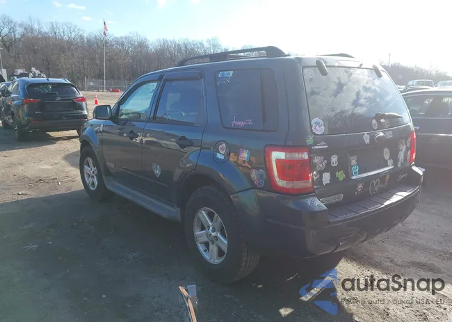 1FMCU59H88KD64279: 44105131