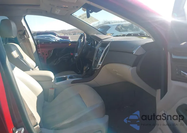 3GYFNFE38CS580932: 44104144