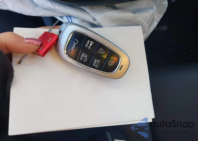 KM8KNDAF2NU103744: 44104164