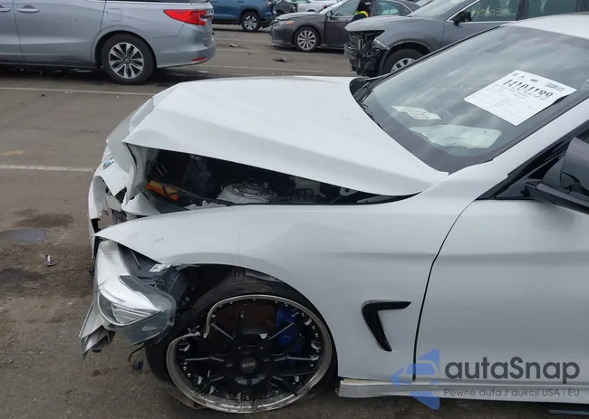 WBA4B3C50GG528673: 44104188