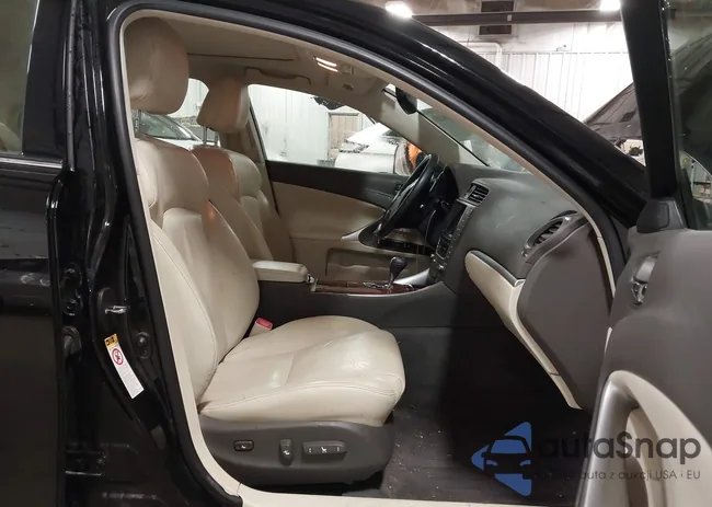 JTHCF5C29B2035339: 44104201