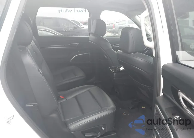 5XYP64GC3SG626546: 44104232