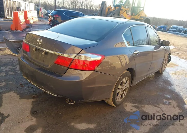 1HGCR2F38FA075159: 44104237