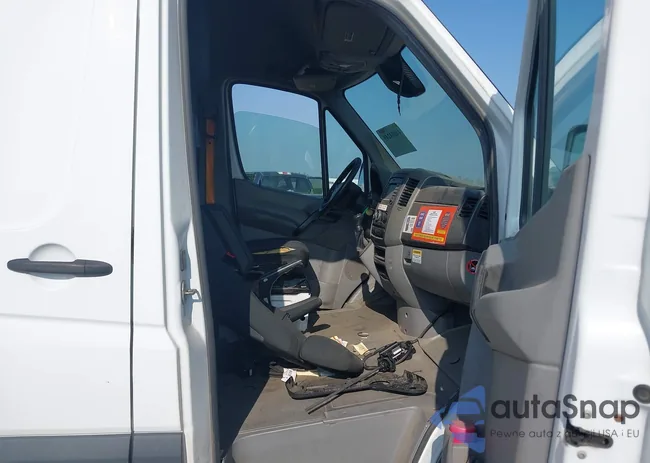 WD3PE8DD7GP363855: 44104249