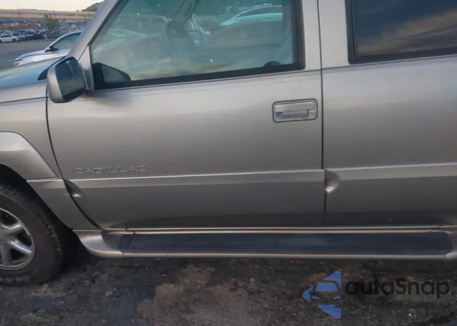 1GYEK13R7YR102901: 44104350