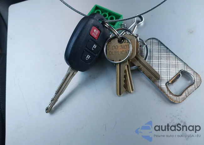 2T3ZFREV2JW474575: 44104373