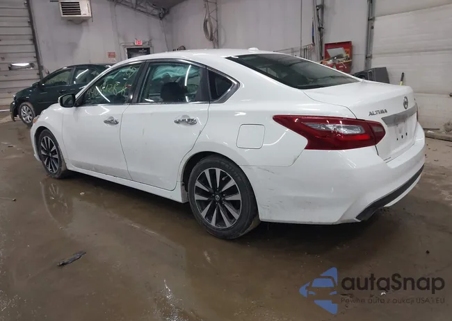 1N4AL3APXJC148185: 44104428