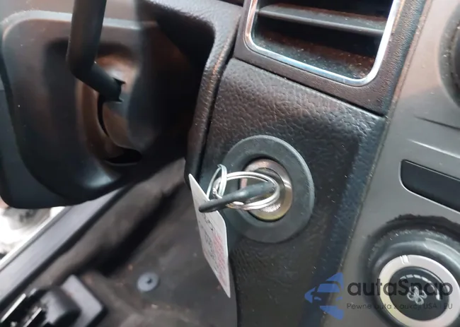 1FAHP2MK5FG140976: 44104448