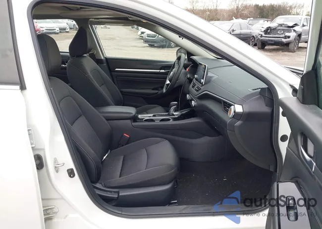 1N4BL4DW7MN313695: 44104528