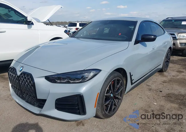 WBA63AV05RFR33769: 44105552