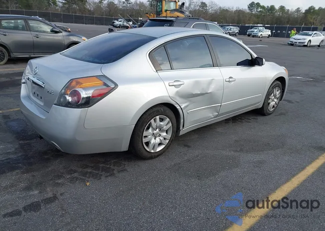 1N4AL2AP4CC211682: 44105694