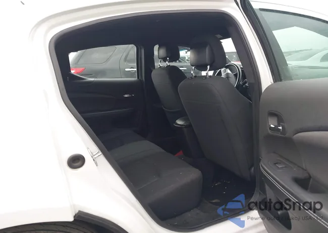 1C3CDZAB0CN285204: 44105724