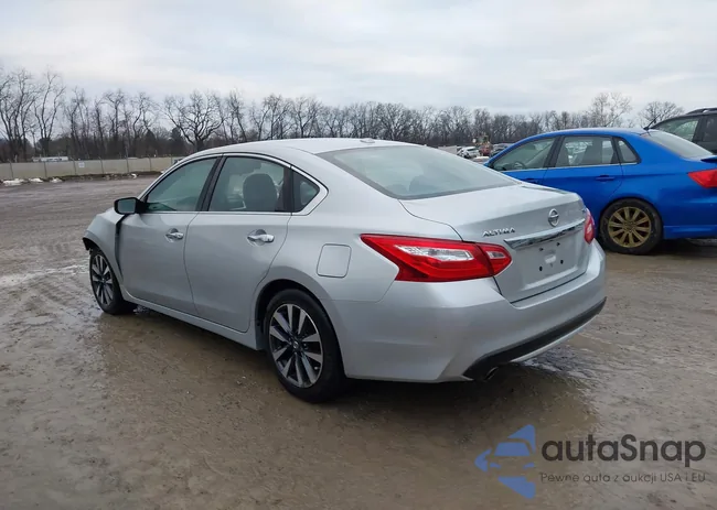 1N4AL3AP3HC189820: 44105778