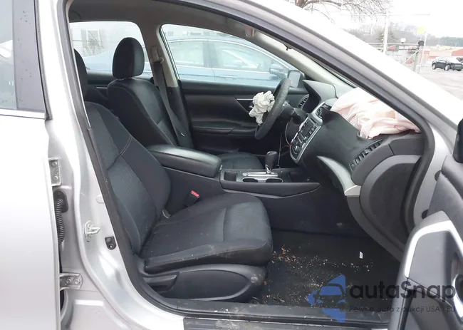 1N4AL3AP3HC189820: 44105778