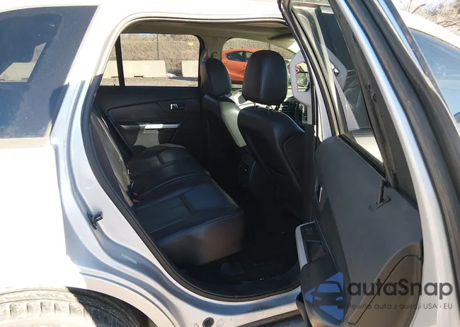 2FMDK4AK6DBC40348: 44105782