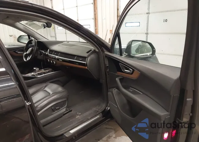 WA1LAAF79HD043612: 44105784