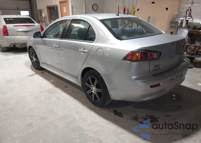 JA32U2FU4BU018174: 44105792