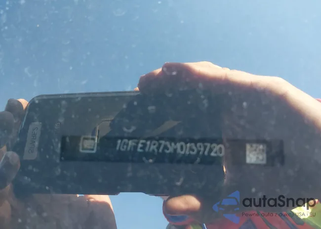 1G1FE1R73M0139720: 44105799