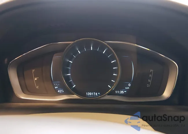 YV4902RK7F2635377: 44105839