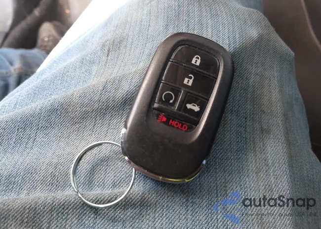 1HGCY1F34PA033893: 44105946