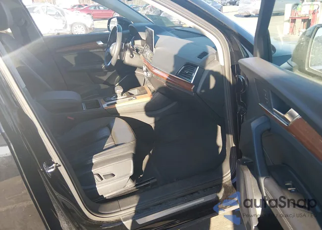 WA1BAAFY5M2015980: 44105963