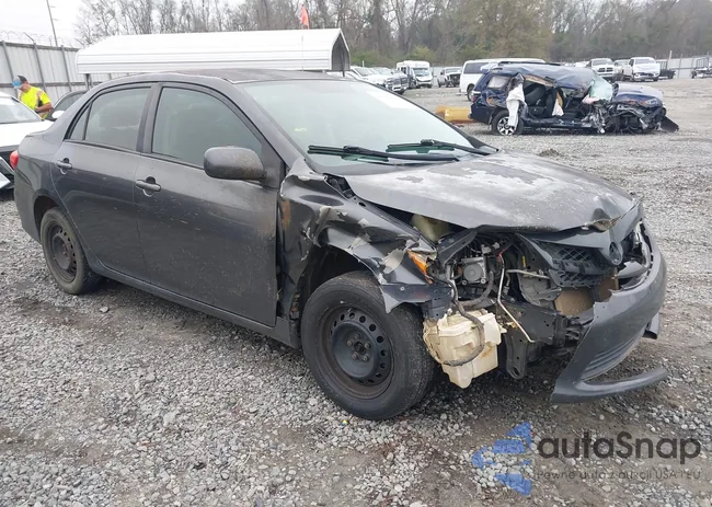 2T1BU4EE2BC592339: 44106055