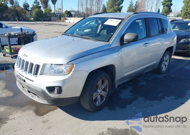 1C4NJDEB7CD638358: 44105145