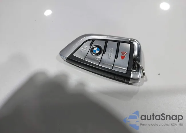 WBA7J2C55JG938175: 44105232